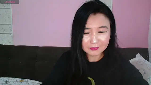 Snapshot of Bet_Lu chatting on 10/23/25, 01:38 Bet Lu online show from 10/23/25, 01:38