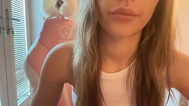 Lillymariee online show from 01/02/25, 12:57