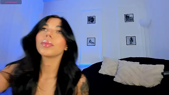 Snapshot of BellaRossii chatting on 10/16/25, 11:50 BellaRossii online show from 10/16/25, 11:50