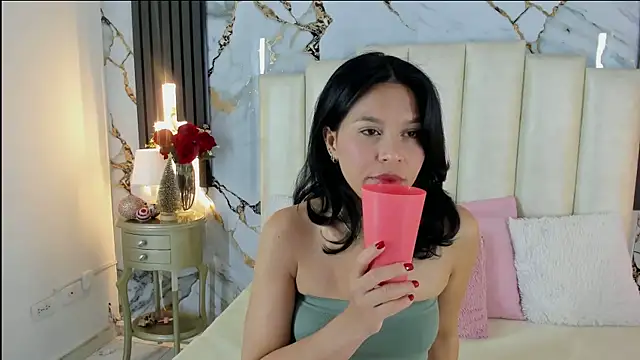 lulumars online show from 12/18/25, 05:13