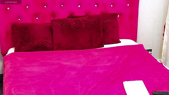 TinaMaay online show from 12/12/24, 07:30