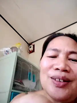 Snapshot of Sofiafuckbabes chatting on 02/14/25, 03:33 Sofiafuckbabes online show from 02/14/25, 03:33