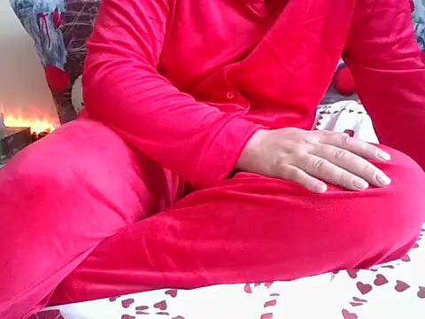 RealLittleRedRidingHood online show from 11/28/25, 09:56