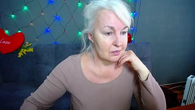 BlondyLeeBest online show from 02/11/26, 12:54