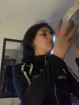 lolaaa bunny1 online show from 02/08/26, 06:17