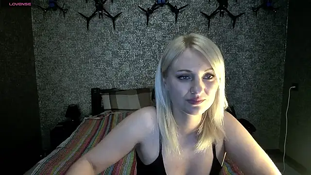 Snapshot of annagreeneyess chatting on 04/29/26, 02:21 annagreeneyess online show from 04/29/26, 02:21