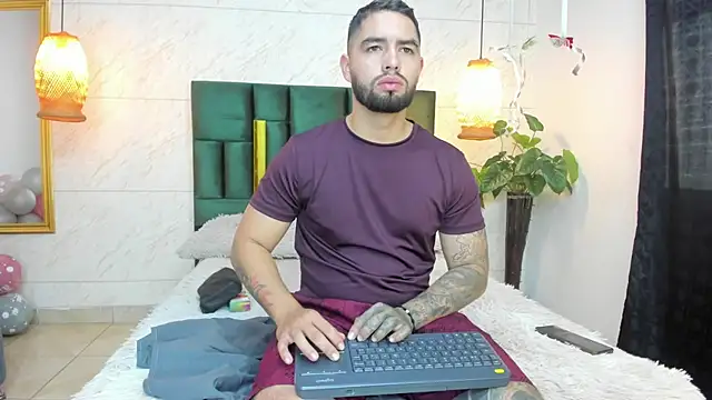 matteosantos online show from 10/17/25, 11:57