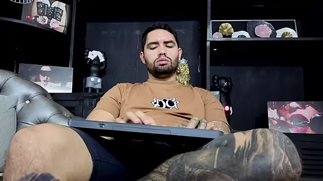 matteosantos online show from 11/08/25, 11:32