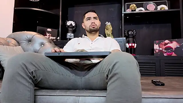 matteosantos online show from 11/11/25, 11:54