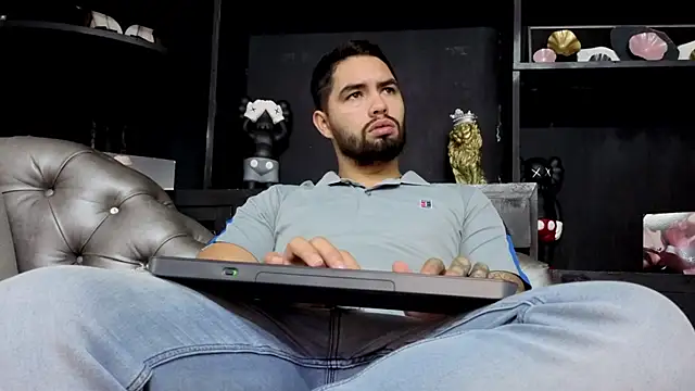 matteosantos online show from 12/19/25, 12:01