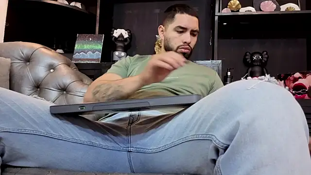 matteosantos online show from 04/15/26, 12:12