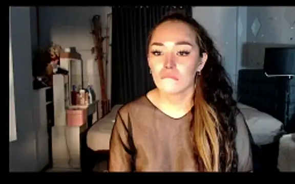 DivaMooree online show from 04/29/26, 02:59