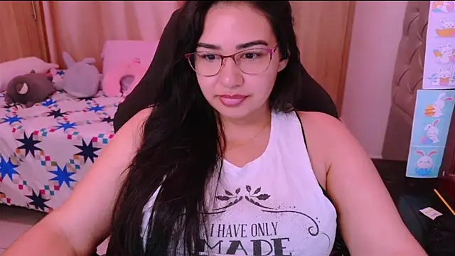Snapshot of _anastasia chatting on 05/16/26, 06:50 anastasia online show from 05/16/26, 06:50