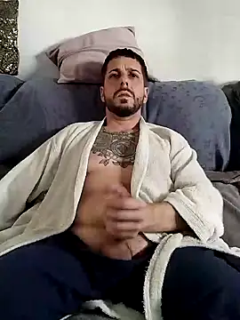 LoGaNfree88 online show from 01/22/25, 02:03