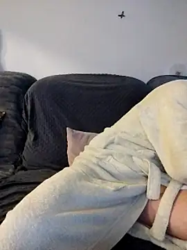 LoGaNfree88 online show from 03/21/25, 06:40