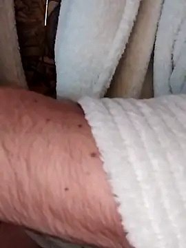 LoGaNfree88 online show from 03/17/26, 01:21