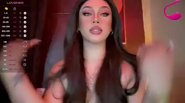 Snapshot of madam_agnes1 chatting on 03/03/25, 03:53 madam agnes1 online show from 03/03/25, 03:53