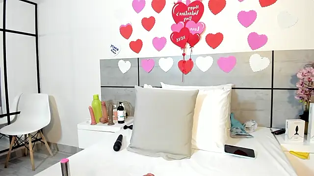 EmmaSmith2 online show from 02/14/26, 02:19