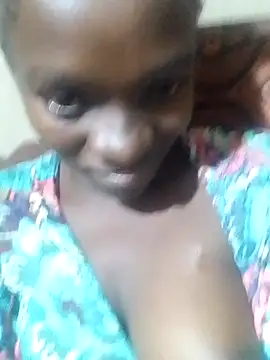 Snapshot of shape30 chatting on 12/04/25, 06:49 shape30 online show from 12/04/25, 06:49