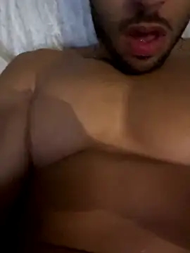 Snapshot of pimentfort77 chatting on 12/03/24, 10:40 pimentfort77 online show from 12/03/24, 10:40