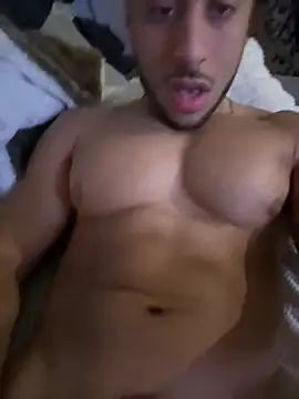 Snapshot of pimentfort77 chatting on 12/17/24, 10:43 pimentfort77 online show from 12/17/24, 10:43