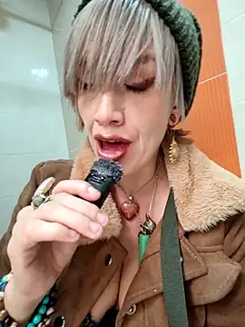 sexymarilyncolombia online show from 04/19/26, 02:38