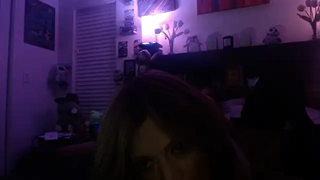 Snapshot of fromrussiawithluv chatting on 09/29/25, 06:40 fromrussiawithluv online show from 09/29/25, 06:40