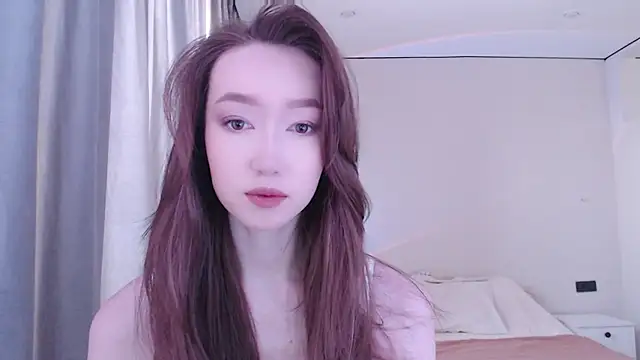 Snapshot of _luna_022 chatting on 12/25/24, 04:54 luna 022 online show from 12/25/24, 04:54