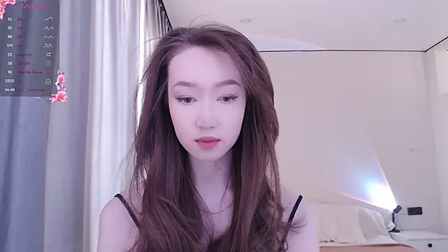 Snapshot of _luna_022 chatting on 01/07/25, 04:18 luna 022 online show from 01/07/25, 04:18