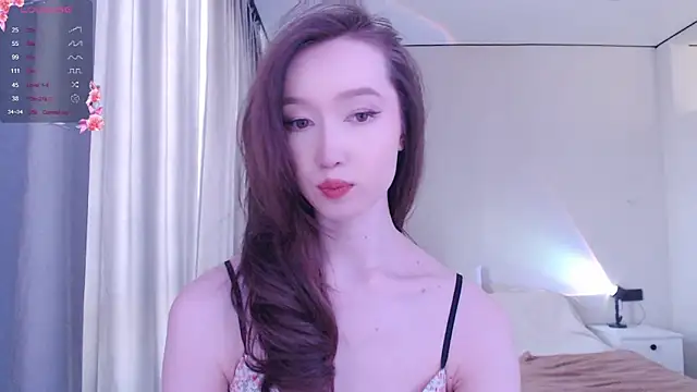 Snapshot of _luna_022 chatting on 01/12/25, 06:39 luna 022 online show from 01/12/25, 06:39