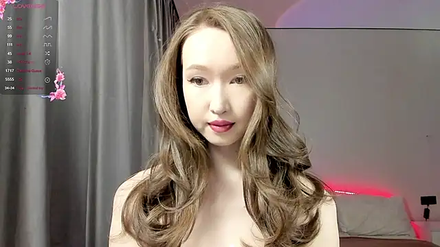 Snapshot of _luna_022 chatting on 03/11/25, 03:45 luna 022 online show from 03/11/25, 03:45