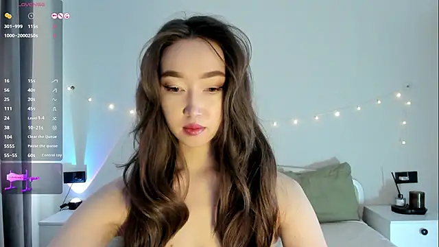 Snapshot of _luna_022 chatting on 09/22/25, 04:25 luna 022 online show from 09/22/25, 04:25