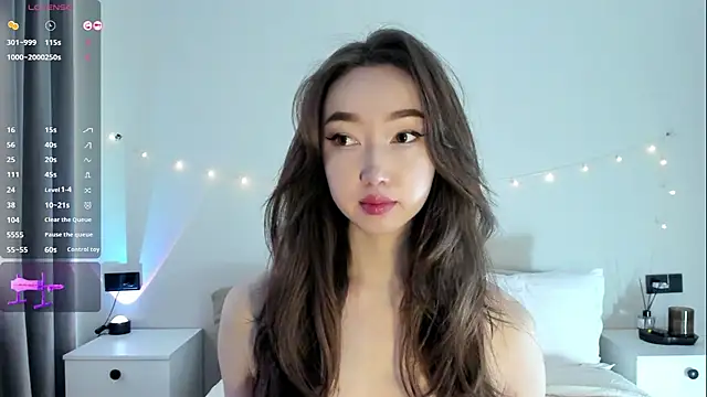 Snapshot of _luna_022 chatting on 09/25/25, 04:16 luna 022 online show from 09/25/25, 04:16