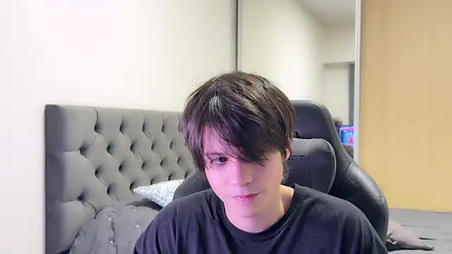 SasukeUhchiaa online show from 01/09/25, 11:34