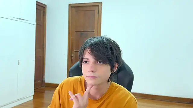 SasukeUhchiaa online show from 09/11/25, 08:25