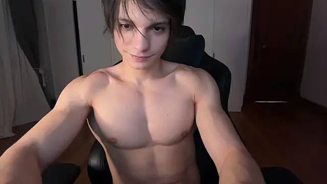 SasukeUhchiaa online show from 12/14/25, 02:39