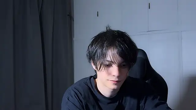 SasukeUhchiaa online show from 02/03/26, 01:15