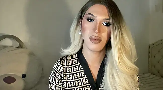 Ts glamxxxx online show from 02/11/25, 07:54