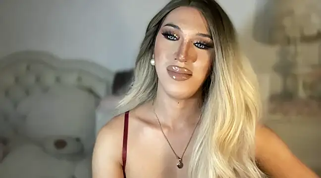 Ts glamxxxx online show from 03/21/25, 01:12