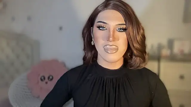 Ts glamxxxx online show from 10/17/25, 12:36