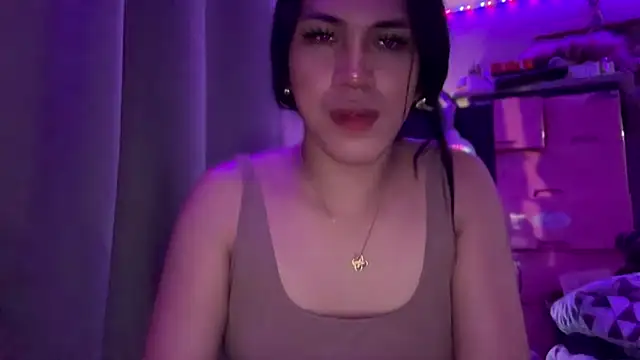 Ts glamxxxx online show from 10/25/25, 06:46