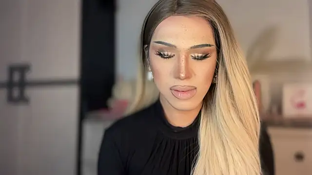 Ts glamxxxx online show from 02/16/26, 02:07