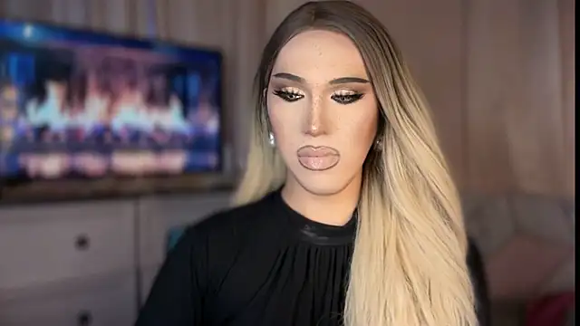 Ts glamxxxx online show from 04/11/26, 10:19