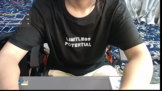 Snapshot of sexyrihana1 chatting on 02/28/25, 01:47 sexyrihana1 online show from 02/28/25, 01:47