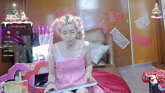 Skinygirl online show from 02/05/25, 10:55