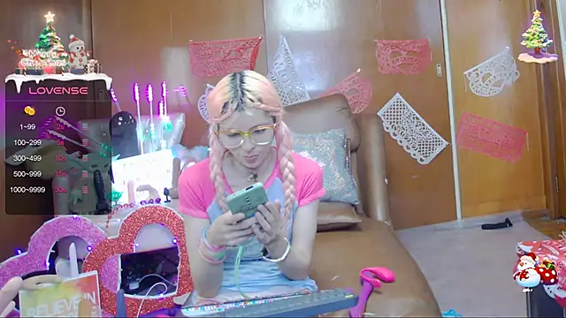 Skinygirl online show from 02/13/25, 11:47