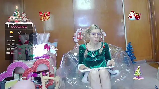 Skinygirl online show from 12/13/25, 10:48