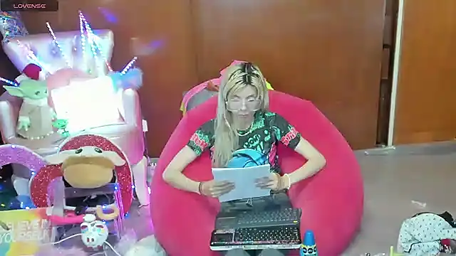 Skinygirl online show from 07/01/26, 12:34
