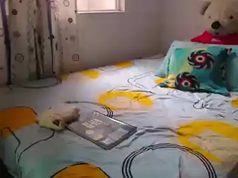 Snapshot of agatfox chatting on 12/03/24, 03:44 agatfox online show from 12/03/24, 03:44