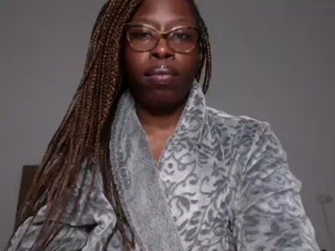 MadamIndigo online show from 01/05/25, 03:11